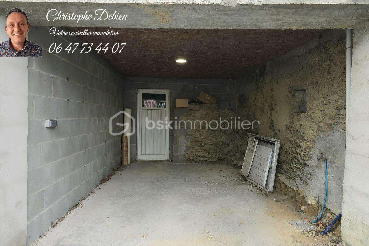 Maison à SAINT-GEORGES-DE-MONTAIGU