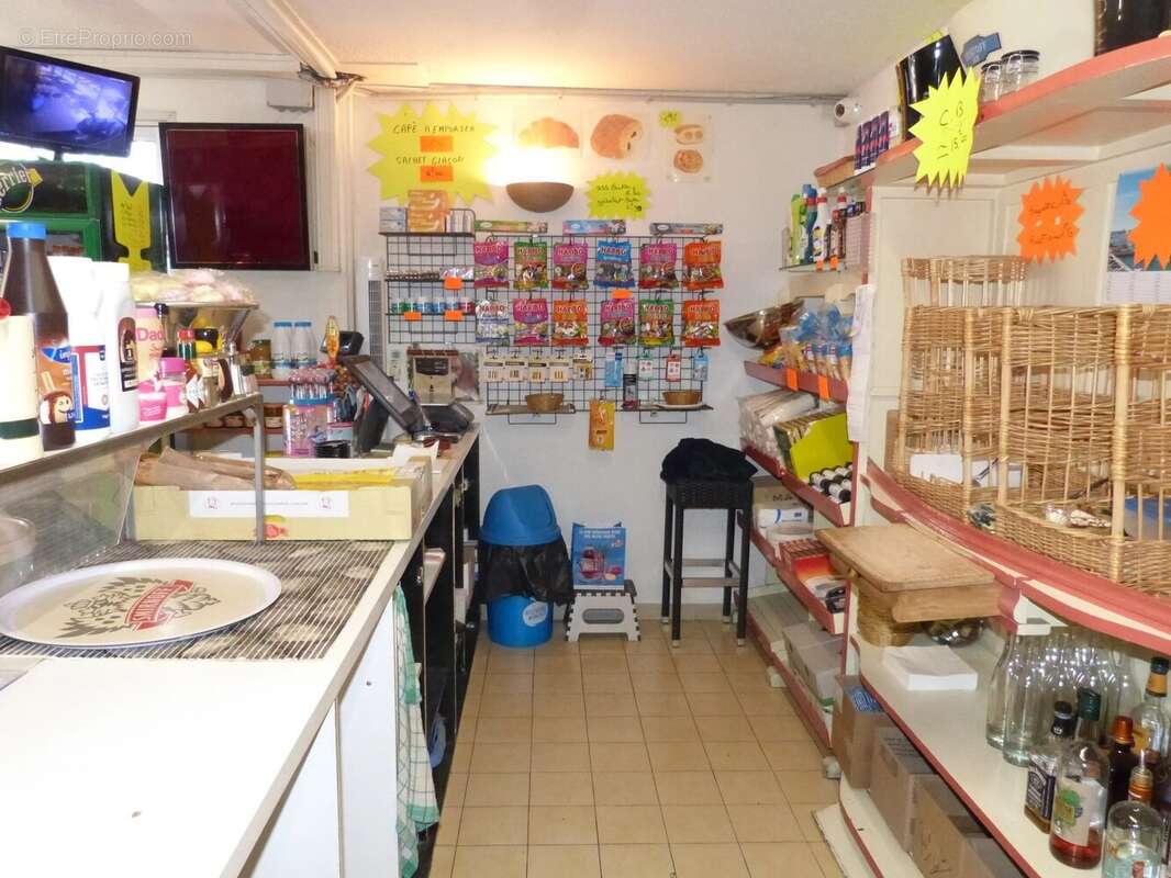 Commerce à FRONTIGNAN