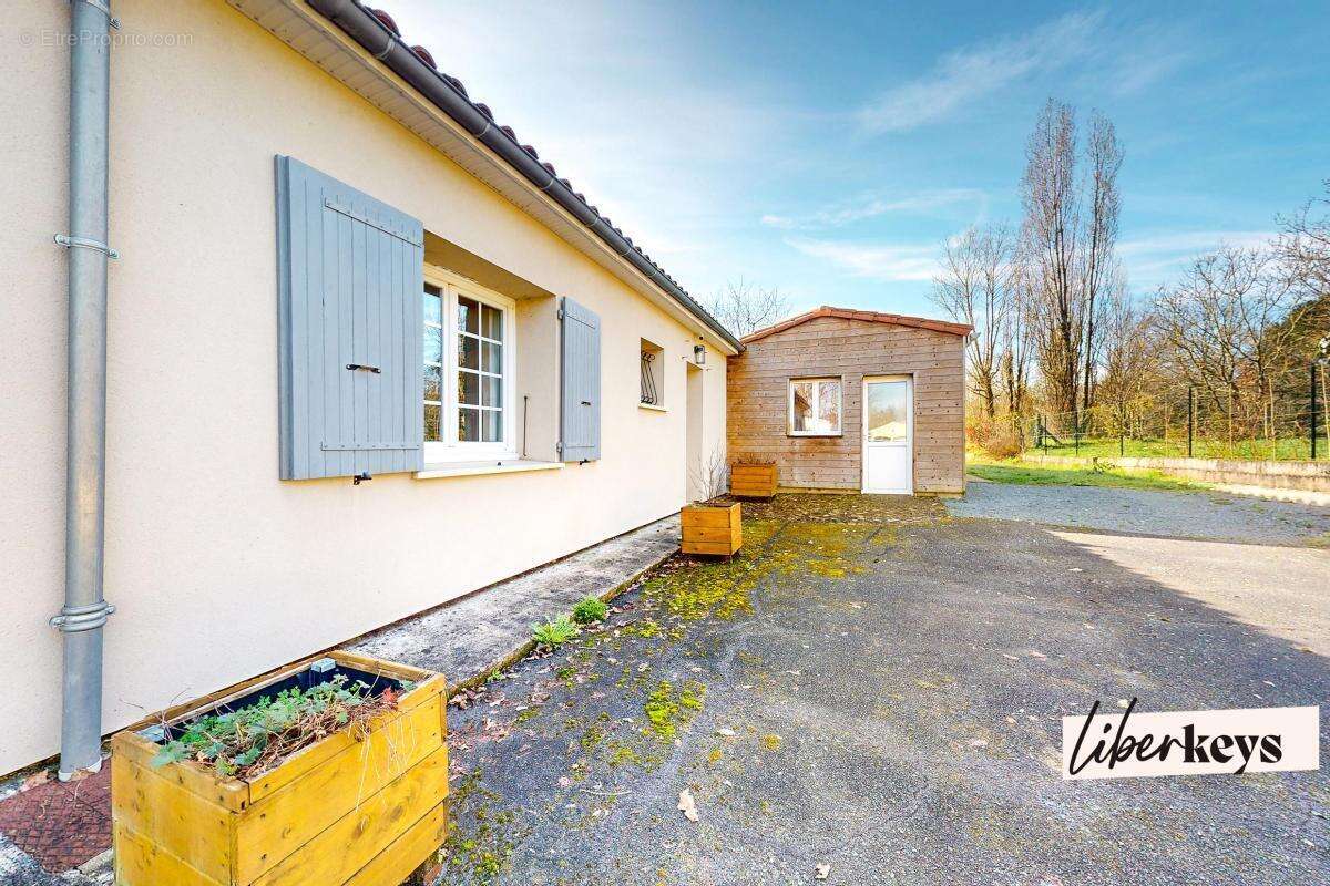 Maison à SAINT-ANDRE-DE-LIDON