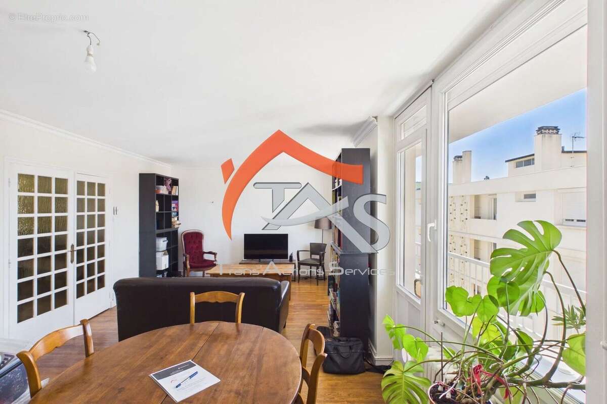 Appartement à SAINT-CHAMOND