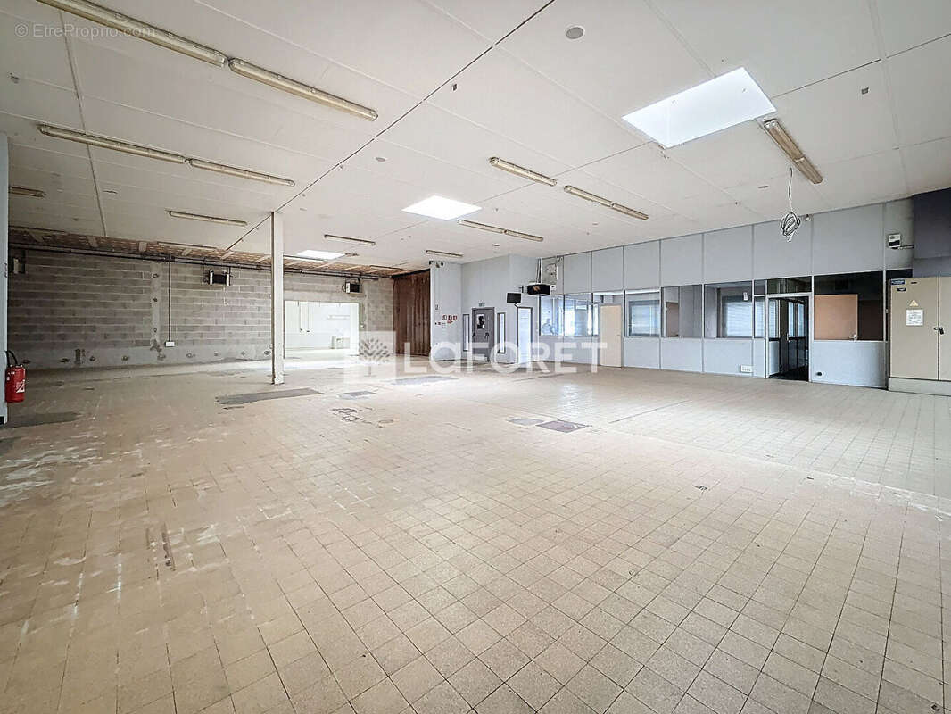 Commerce à CHALONS-EN-CHAMPAGNE