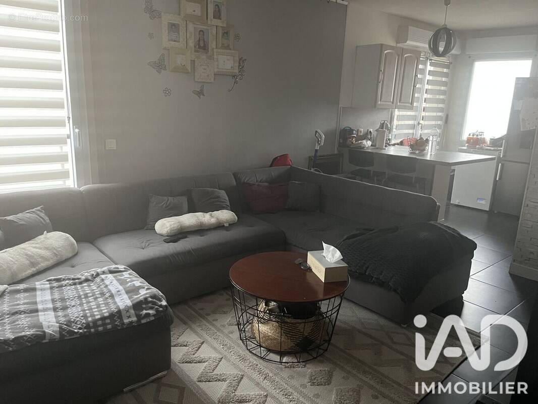 Photo 1 - Appartement à GRIGNY