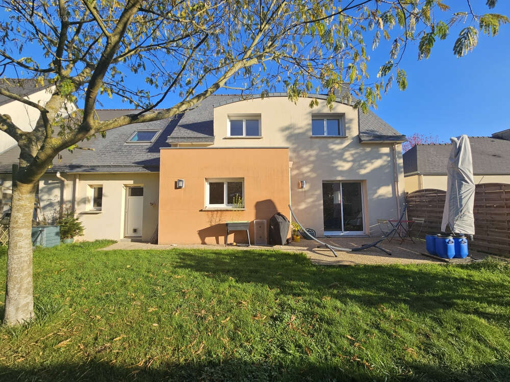 Maison à CORPS-NUDS