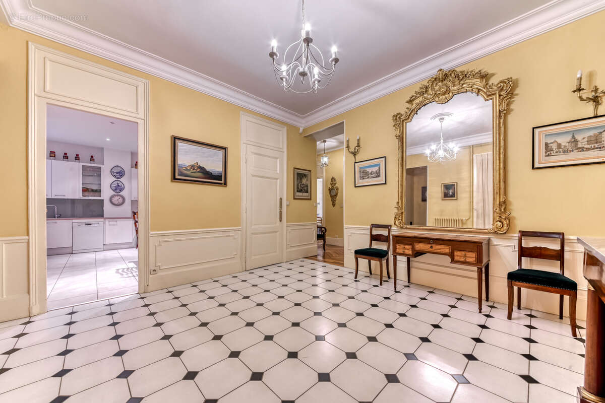 Appartement à LYON-2E