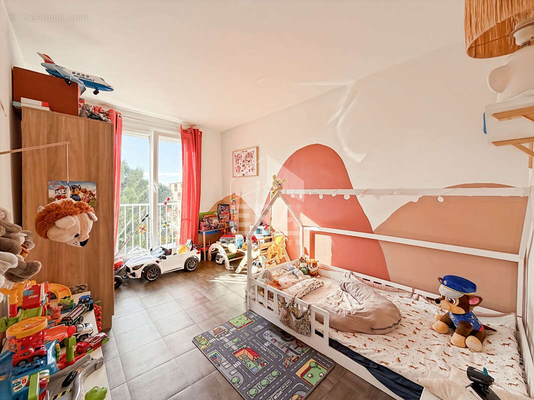 Appartement à MARSEILLE-10E