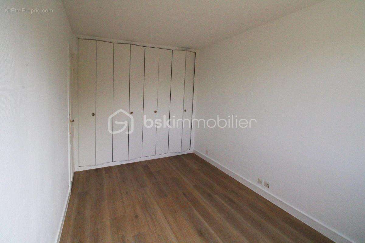 Appartement à DAMMARIE-LES-LYS