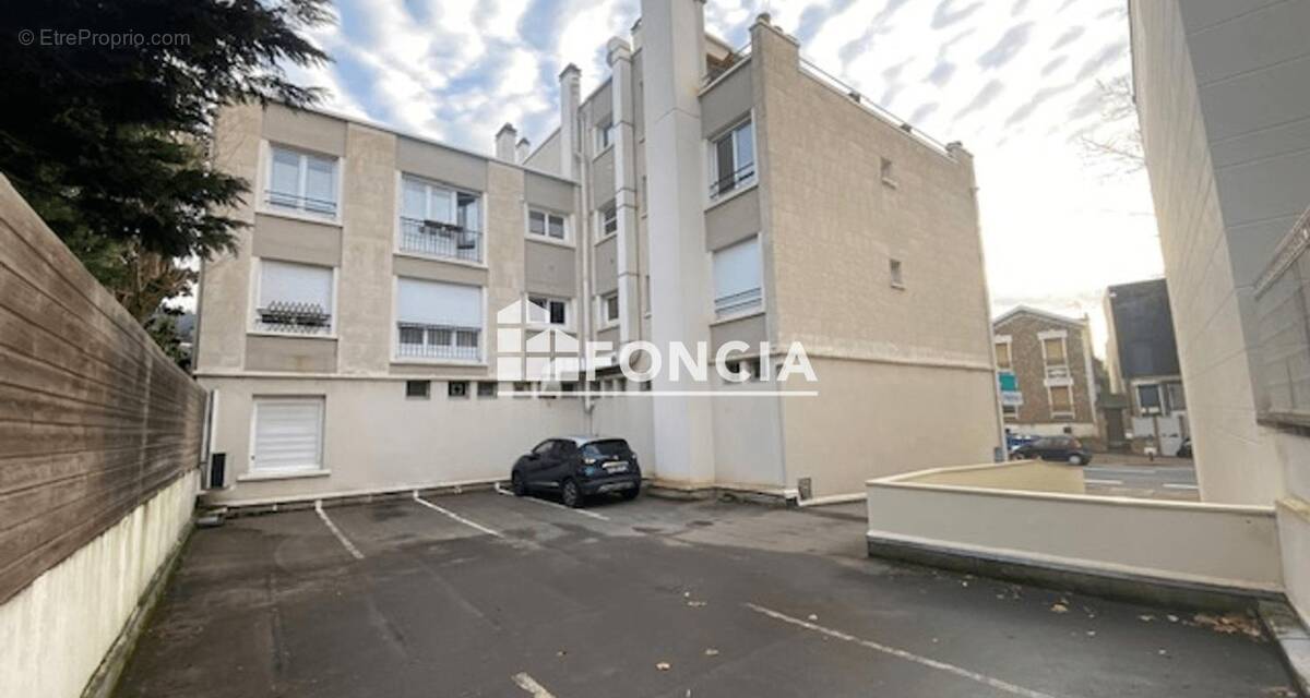 Appartement à CHATENAY-MALABRY