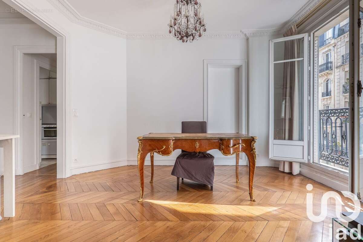 Photo 5 - Appartement à PARIS-15E