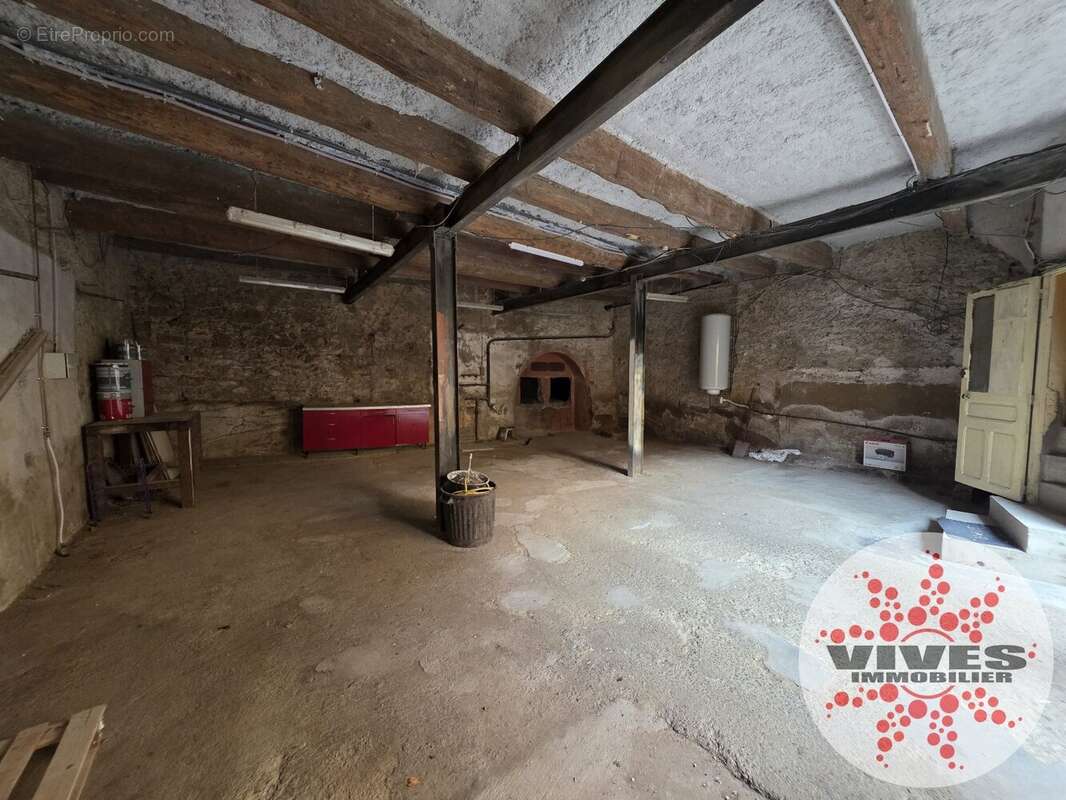Vigneronne rénovée : 102 m² habitables, 250 m² utiles ! Garage 84 m² & Parking privatif devant la terrasse - photo 5