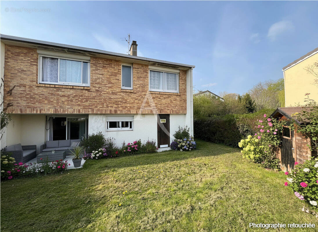 Maison à BRIE-COMTE-ROBERT