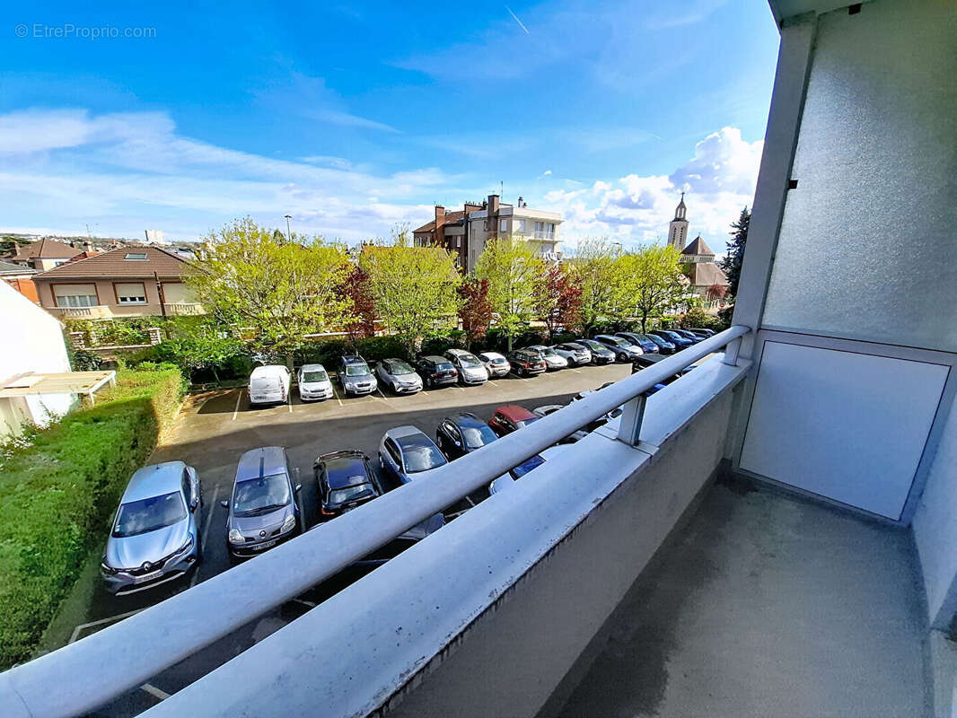 Appartement à CACHAN