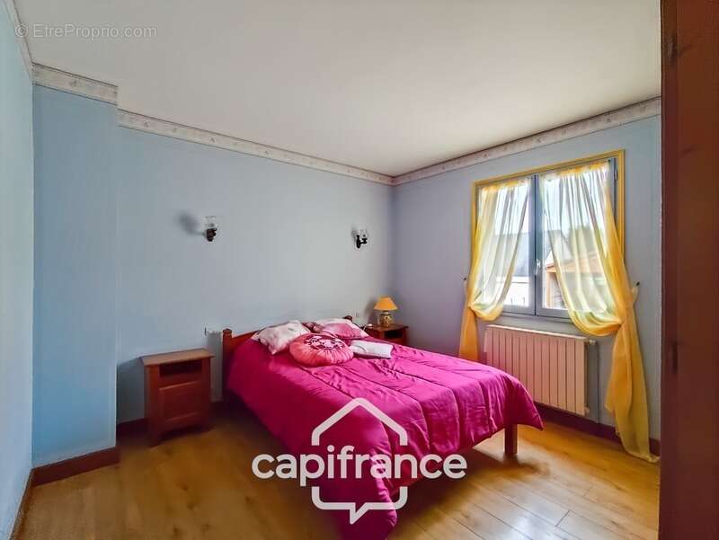 Maison à BESSE-SUR-BRAYE