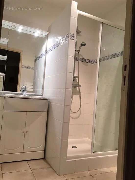 Appartement à COGOLIN