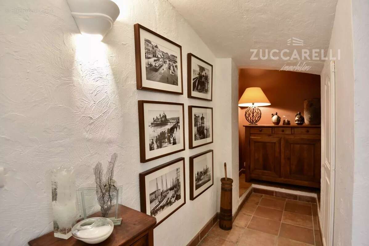 Maison à COLOMARS