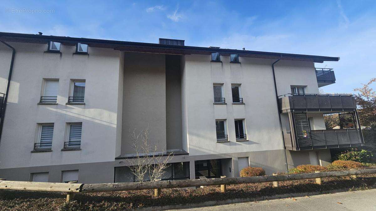 Appartement à SEYNOD