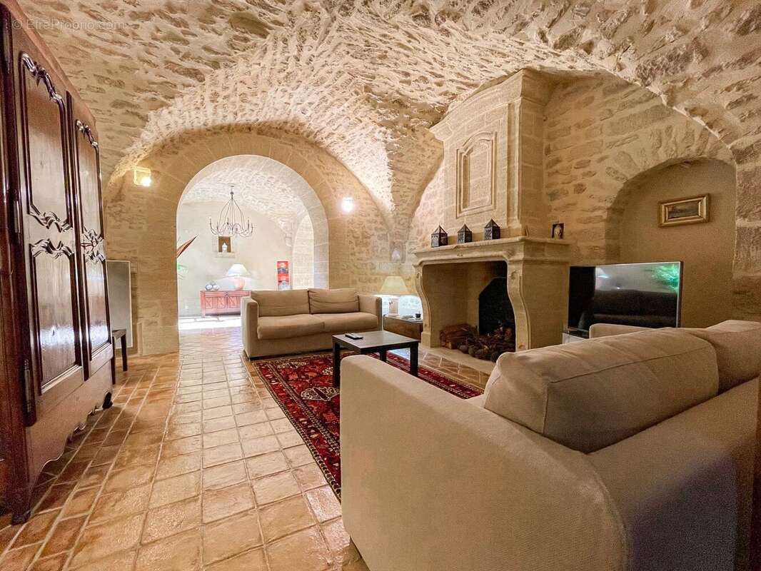 Maison à UZES