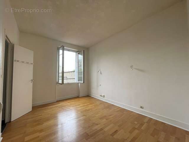 Appartement à MAISONS-ALFORT