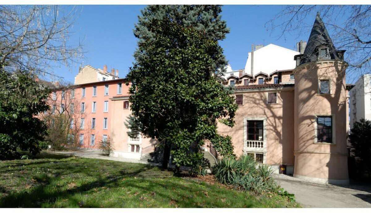 Appartement à LYON-3E