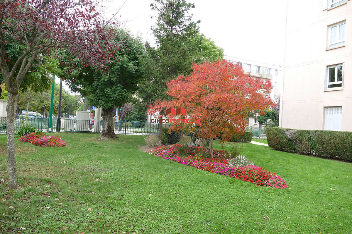 Appartement à RUEIL-MALMAISON