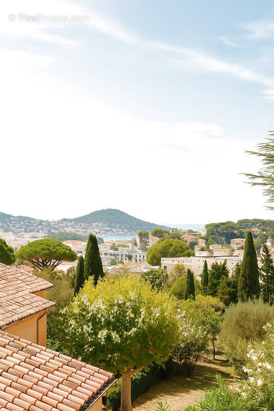Appartement à SANARY-SUR-MER