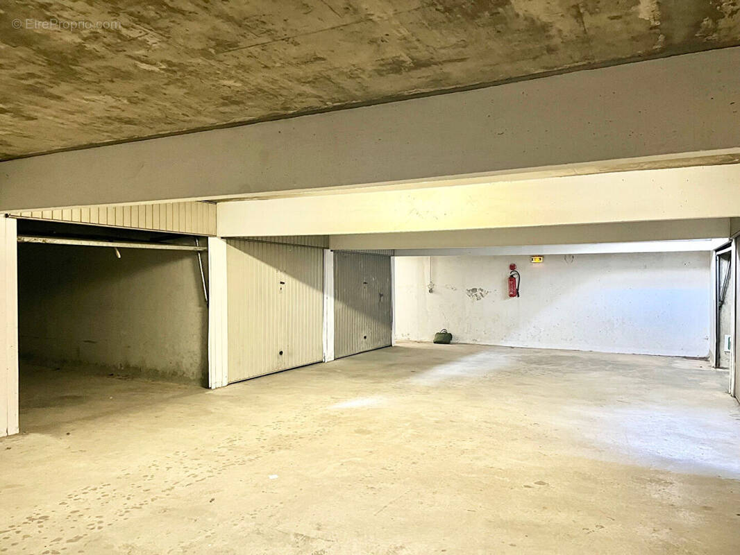 Parking à CAEN