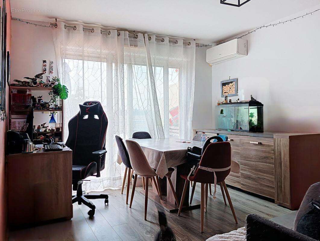 Appartement à MONTEUX