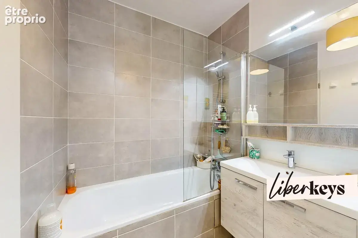  mairie de montreuil – superbe 3 pièces • 53 m² • dpe a • balcon • double parking - photo 11