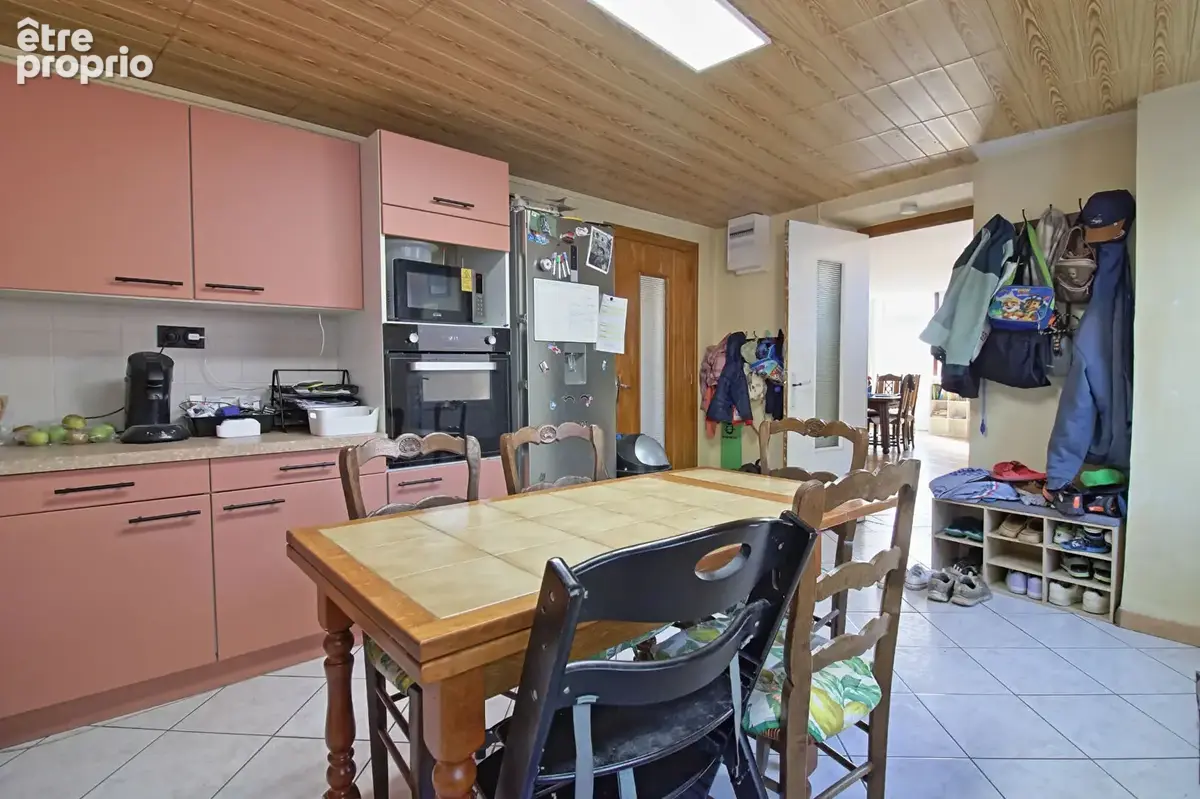 Maison Lapeyrouse Mornay 4 pièce(s) 144 m2 - photo 12