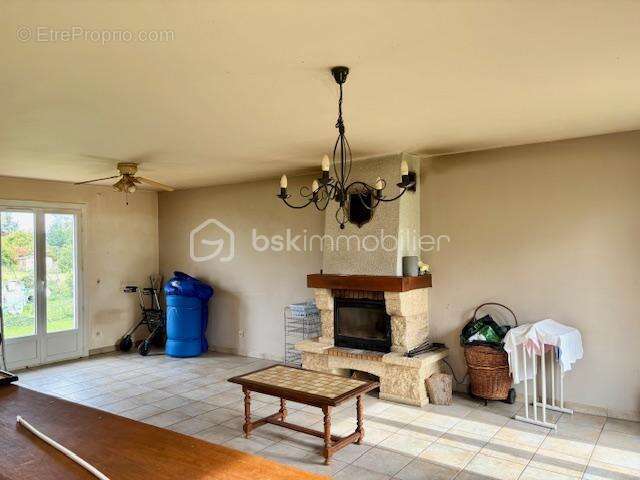 Maison à AMFREVILLE-LES-CHAMPS