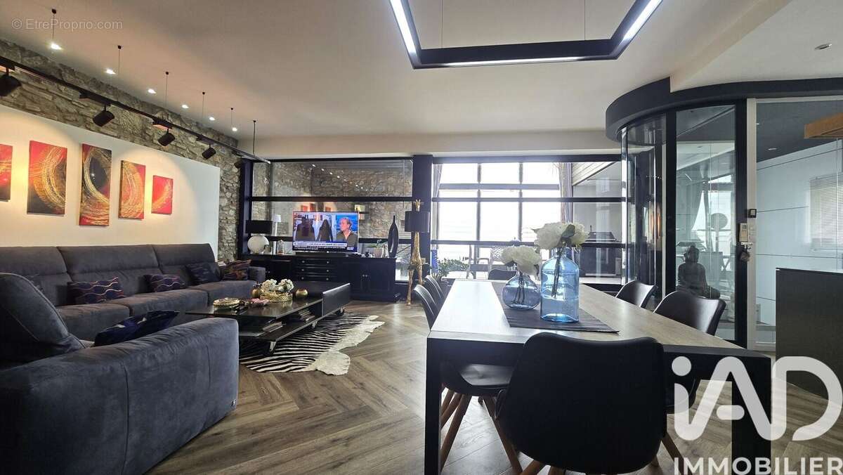 Photo 2 - Maison à SAINT-LAURENT-DE-LA-SALANQUE