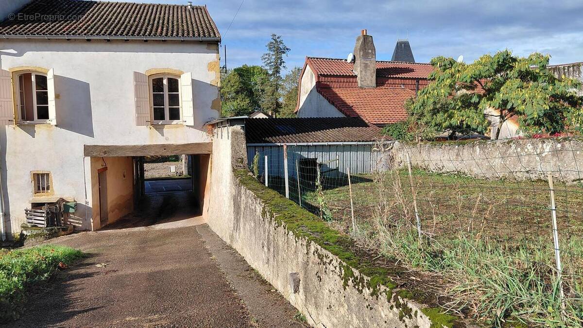 Photo 1 - Maison à MARCIGNY