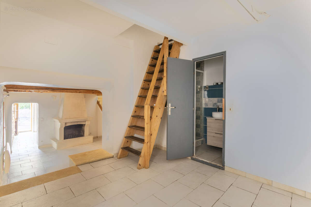 Maison à BOUC-BEL-AIR