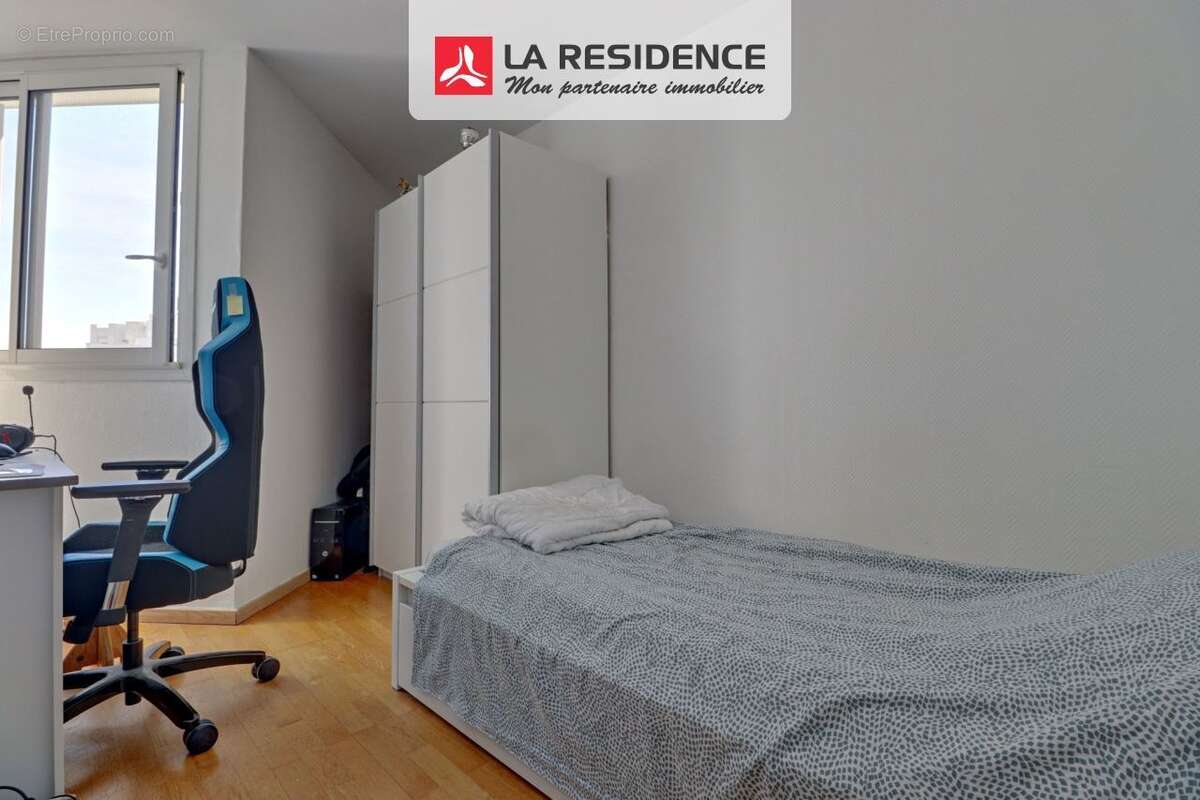 Appartement 79 m² à Saint-Germain-En-Laye  - photo 7