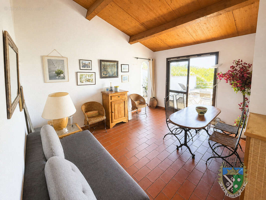 Maison à LA LONDE-LES-MAURES