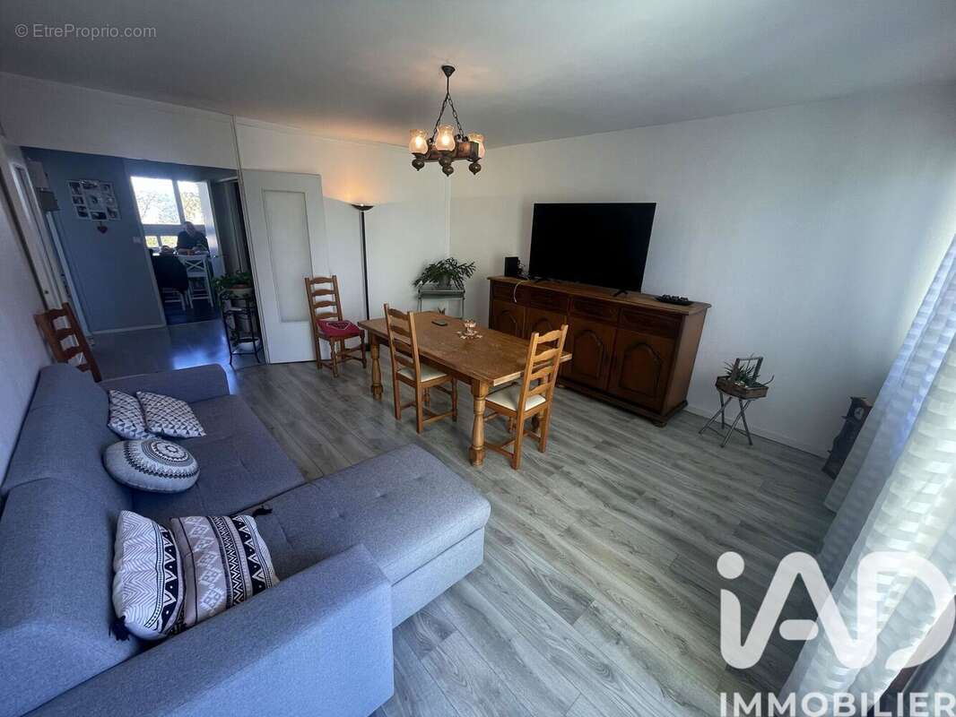 Photo 2 - Appartement à CHARLEVILLE-MEZIERES