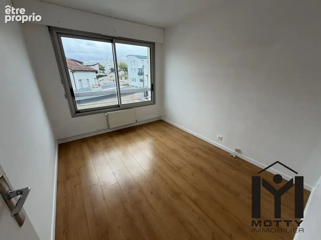 Appartement 3 pièces 60 m² à vendre à Vandoeuvre-Les-Nancy (54500) - photo 7
