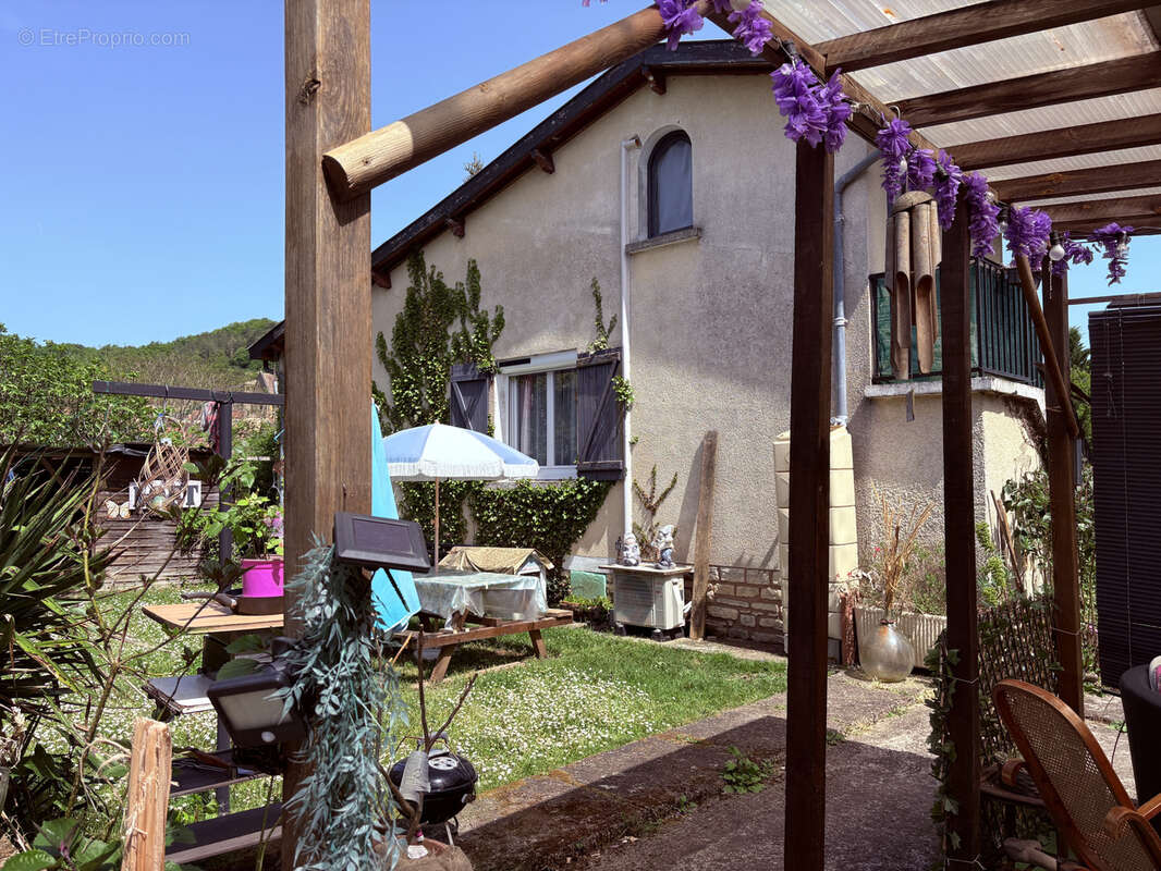 Maison à SAINT-CYPRIEN