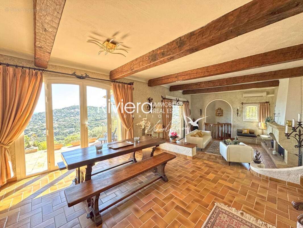 Maison à CAVALAIRE-SUR-MER