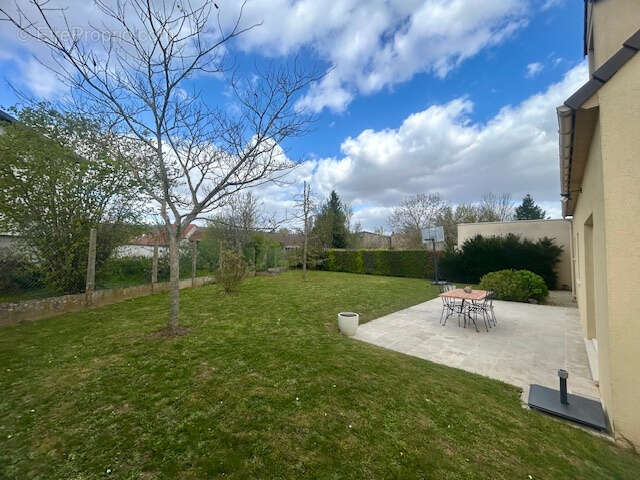 Maison à MARCOUSSIS