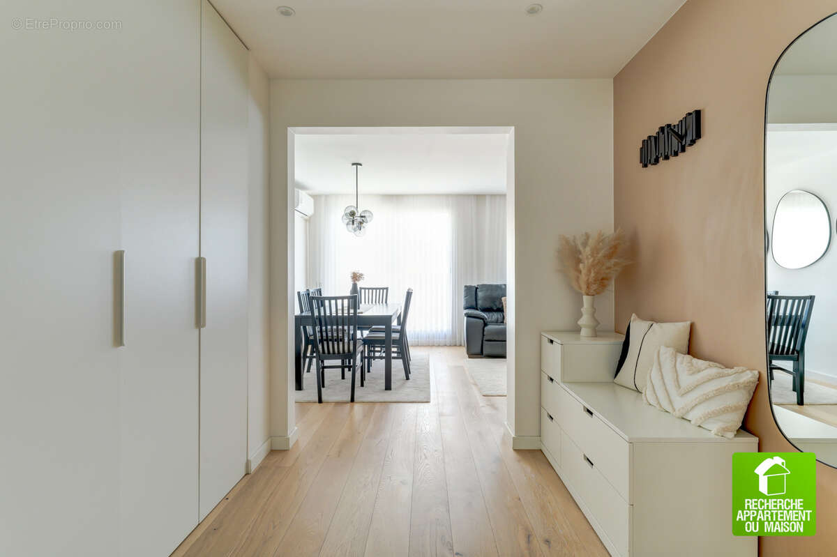 Appartement à LYON-8E