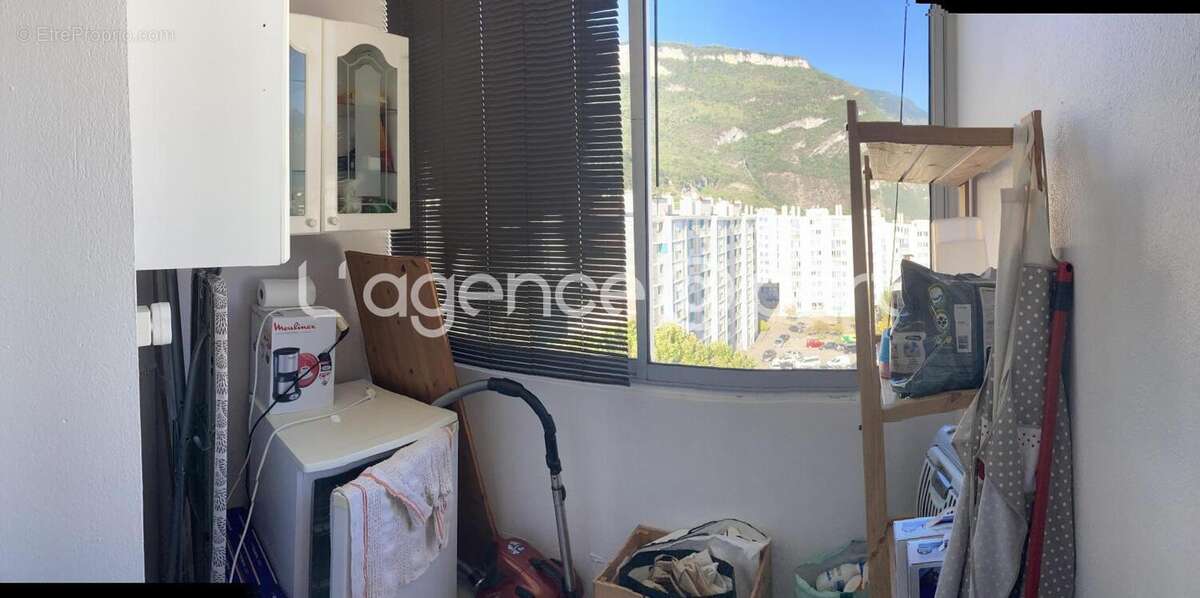 Appartement à FONTAINE