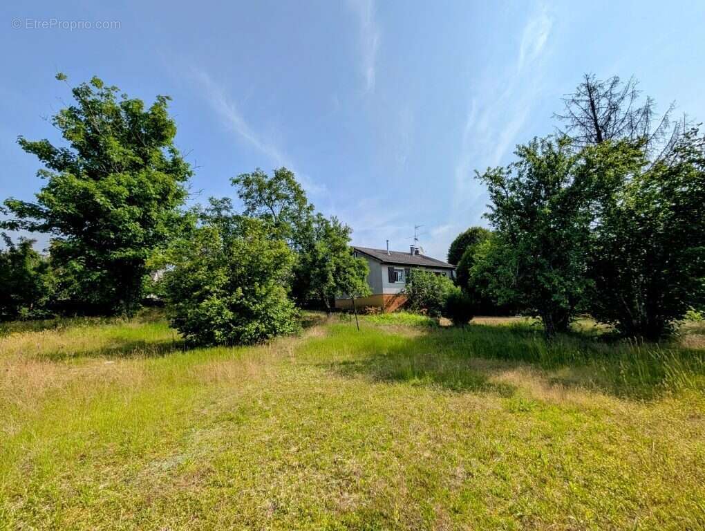 Maison 83 m² à Selongey  - photo 2