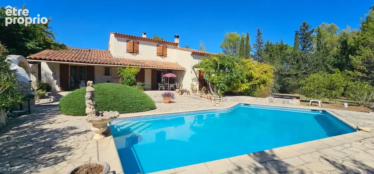 Maison à LE LUC