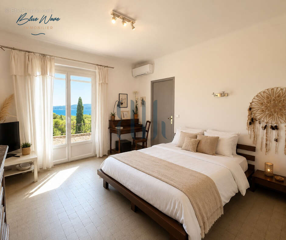 Grimaud   guerrevieille   propriété de caractère avec vue mer à quelques pas des plages - photo 19
