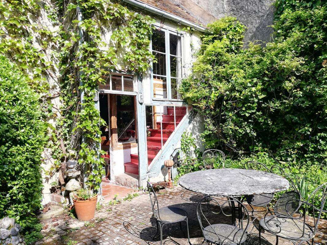 Maison à ROCHEFORT-EN-YVELINES