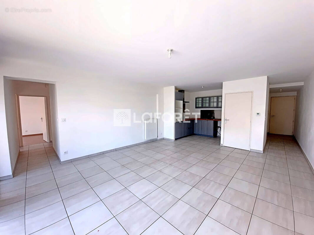 Appartement à L'ETRAT