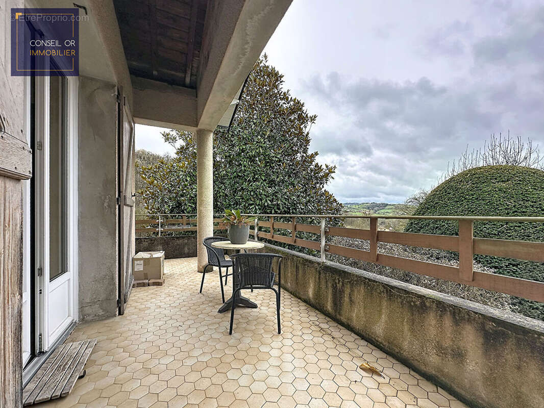 Maison à SOURCIEUX-LES-MINES