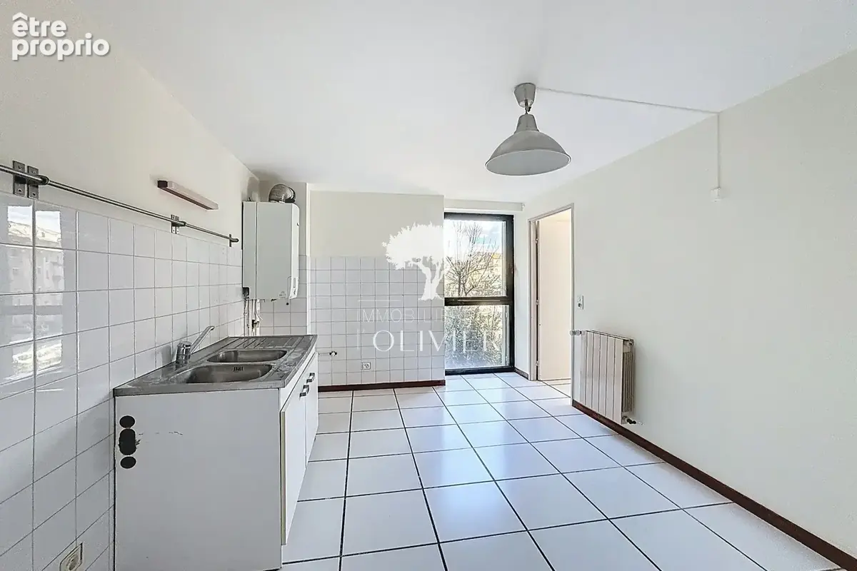 Appartement 4 pièces 121 m² à vendre à Apt (84400) - photo 8