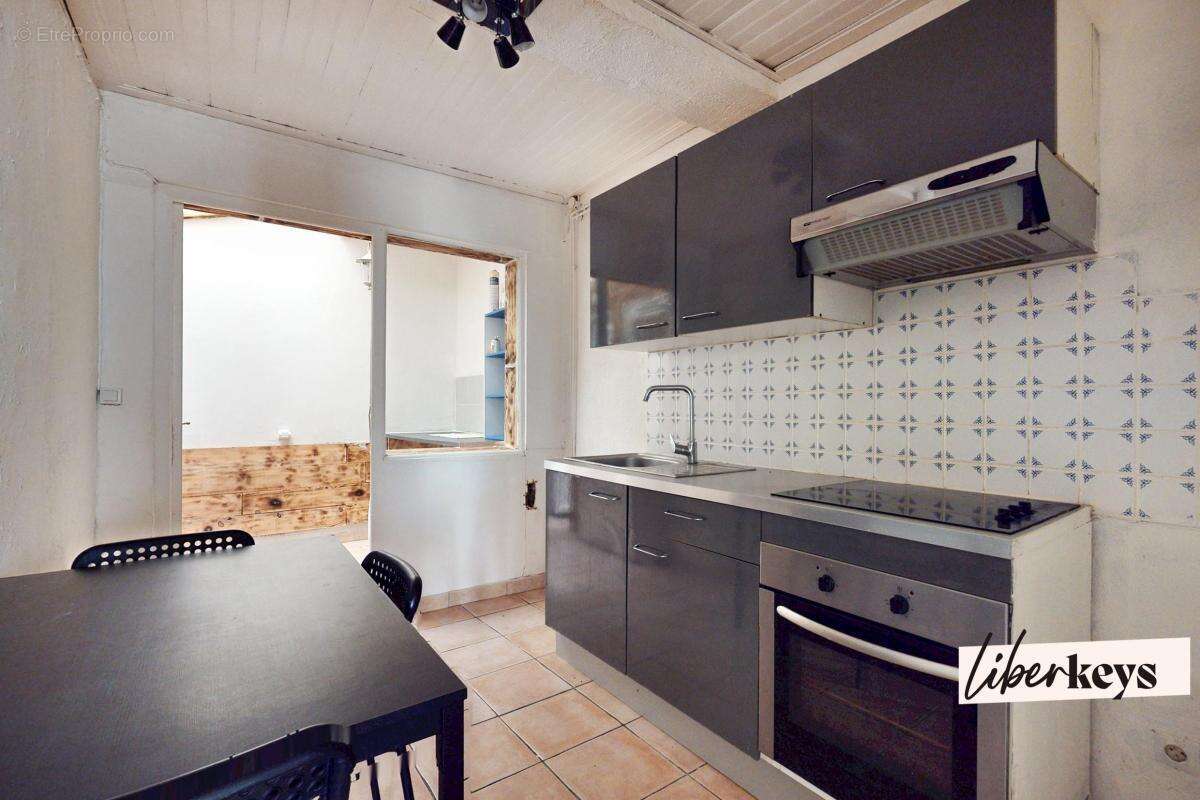 Appartement à SAINT-CHAMAS