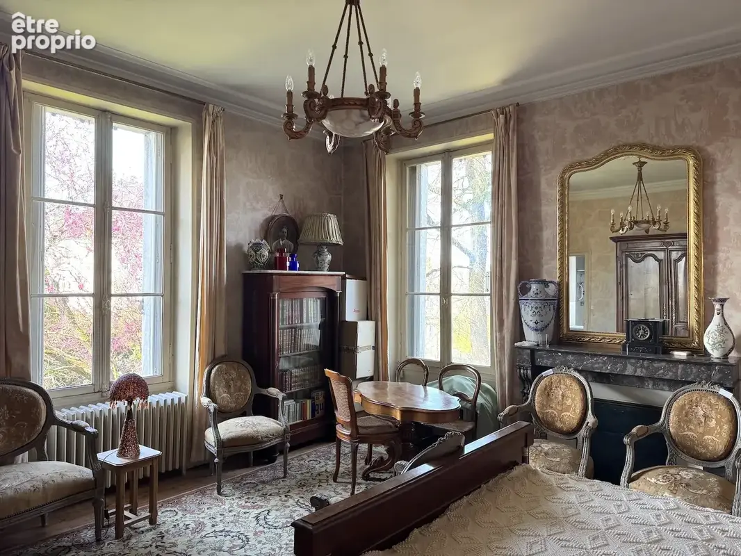 Maison de maître dans un parc de 4.600 m2 au centre de thouars - photo 14